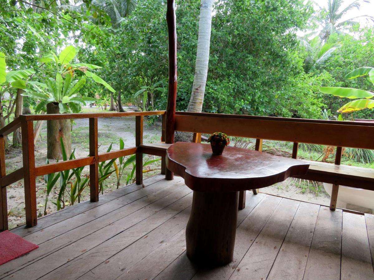 Berakit Bay Resort Exterior foto